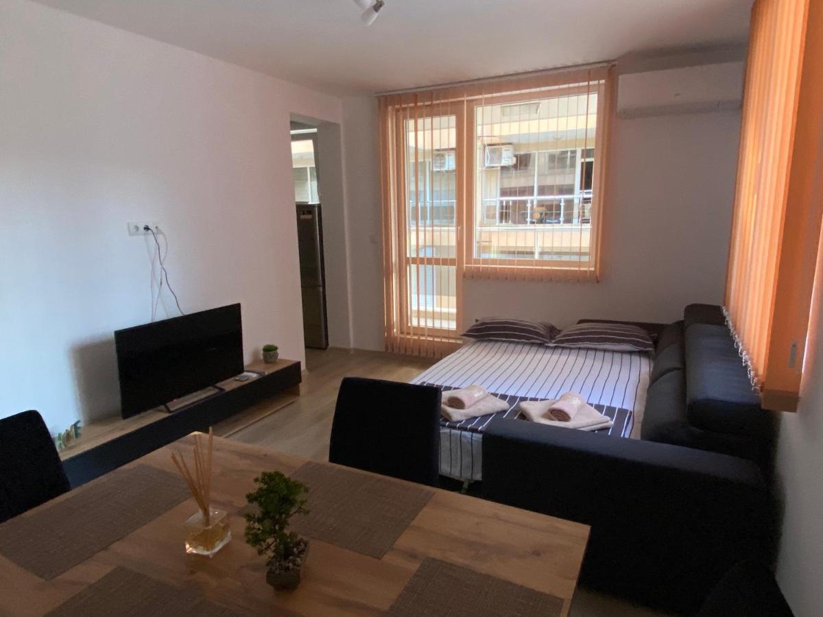 Apartamenti Eli Ahyolu Dış mekan fotoğraf