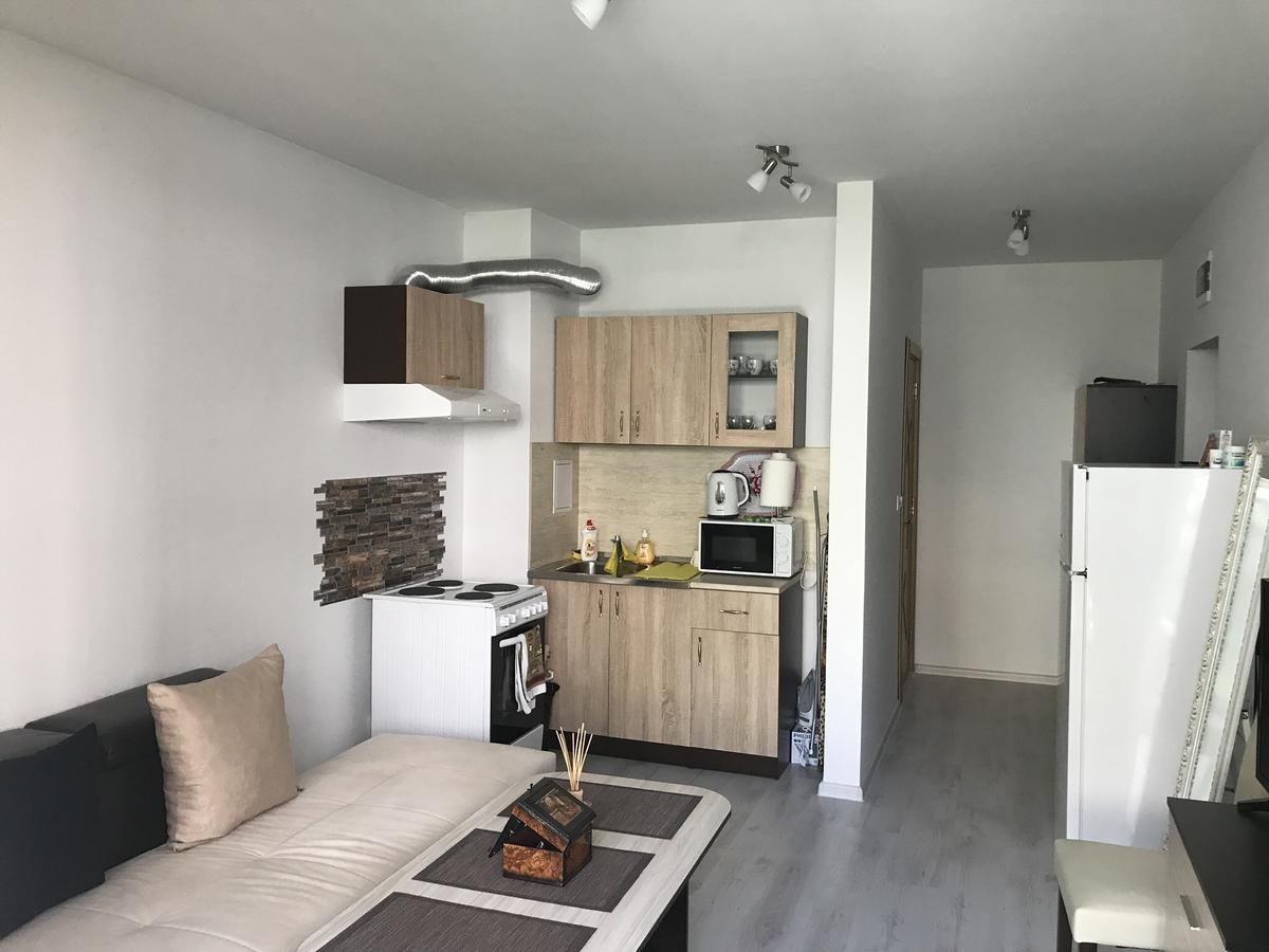 Apartamenti Eli Ahyolu Dış mekan fotoğraf