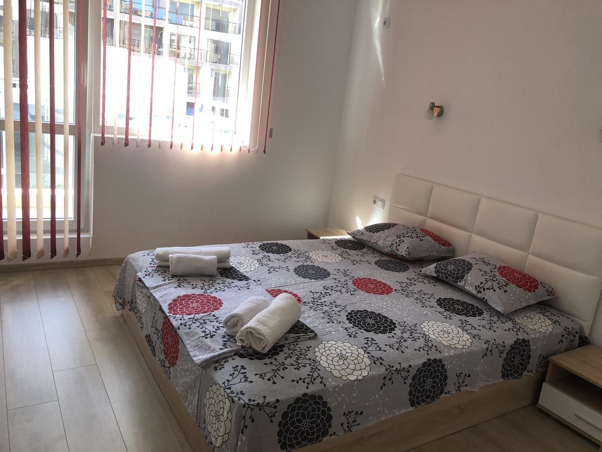 Apartamenti Eli Ahyolu Dış mekan fotoğraf