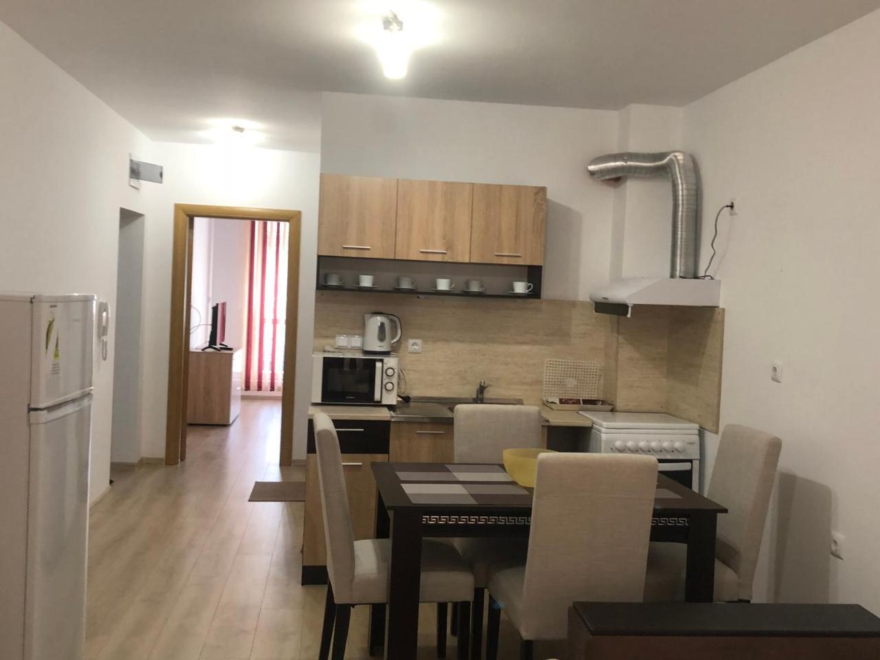 Apartamenti Eli Ahyolu Dış mekan fotoğraf